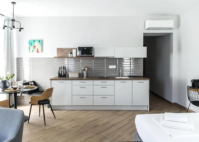 Dolac Apartments